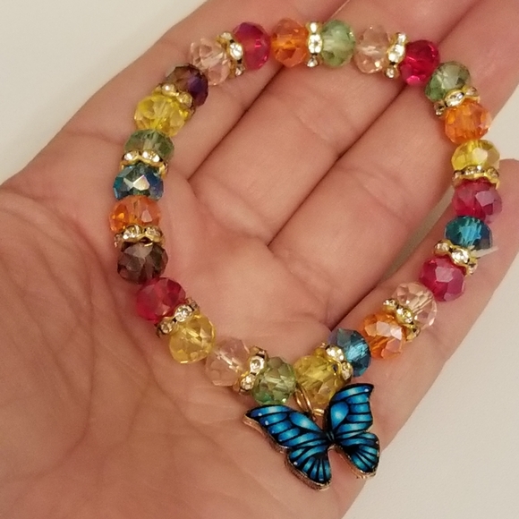3/$25🦋 Multicolor Charm Bracelet with Butterfly charm New - Picture 7 of 7